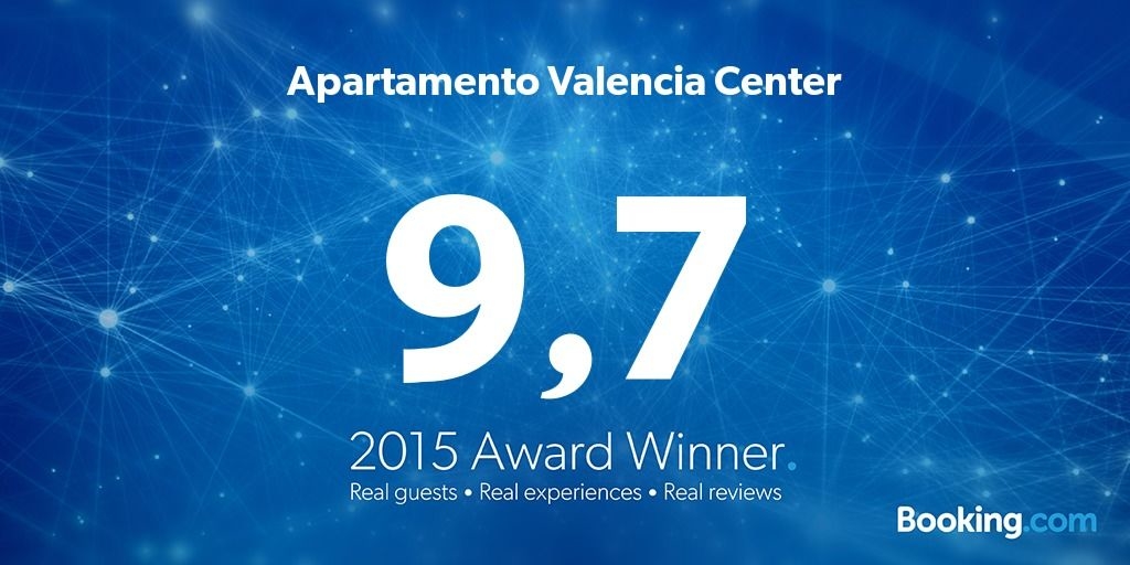 Daire Valencia Center Booking.com Ödülü